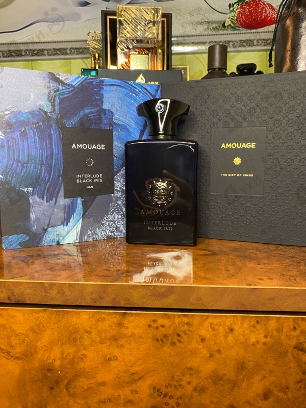 Духи Interlude Black Iris от Amouage