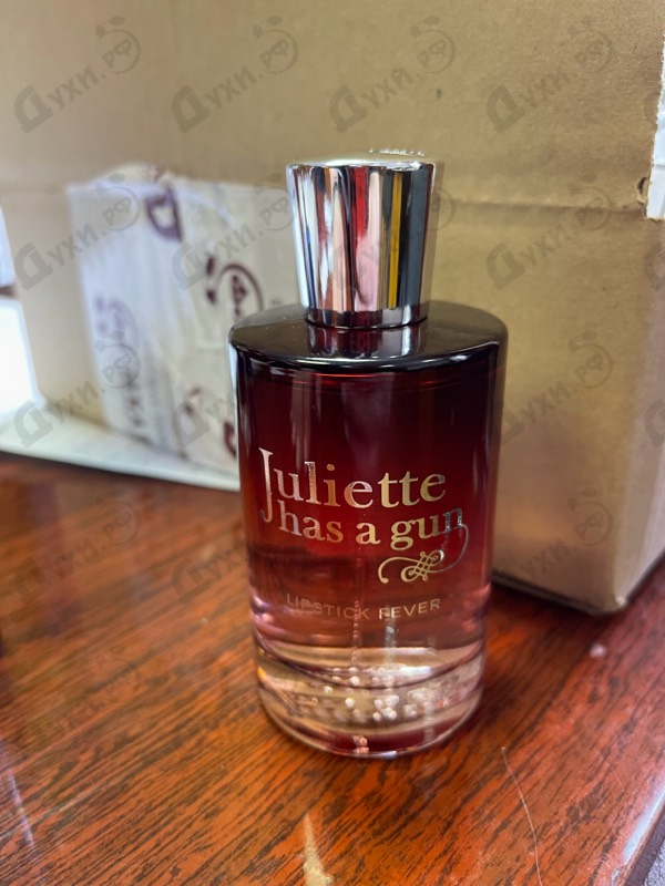 Парфюмерия Lipstick Fever от Juliette Has A Gun Парфюмерия Juliette Has A Gun Lipstick Fever