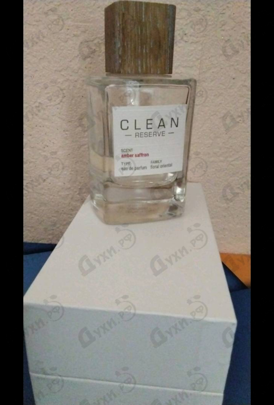 Духи Amber Saffron от Clean
