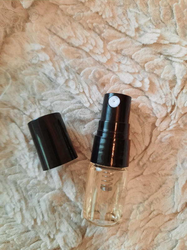 Парфюмерия Blumarine Kiss Me On The Lips