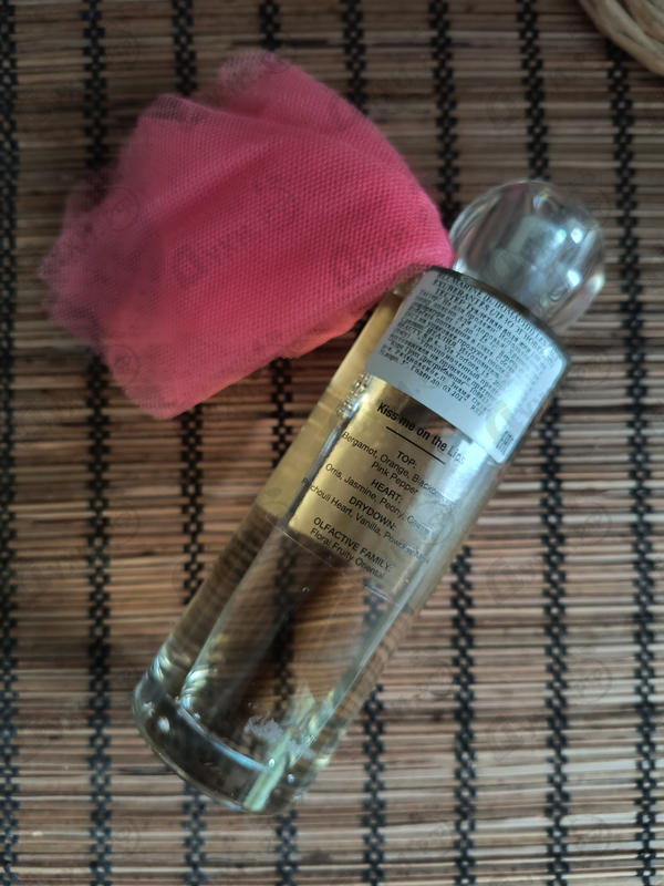 Отзывы Blumarine Kiss Me On The Lips