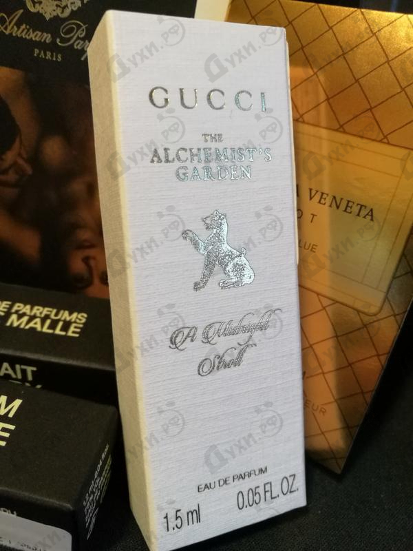 Парфюмерия Gucci A Midnight Stroll Духи A Midnight Stroll от Gucci