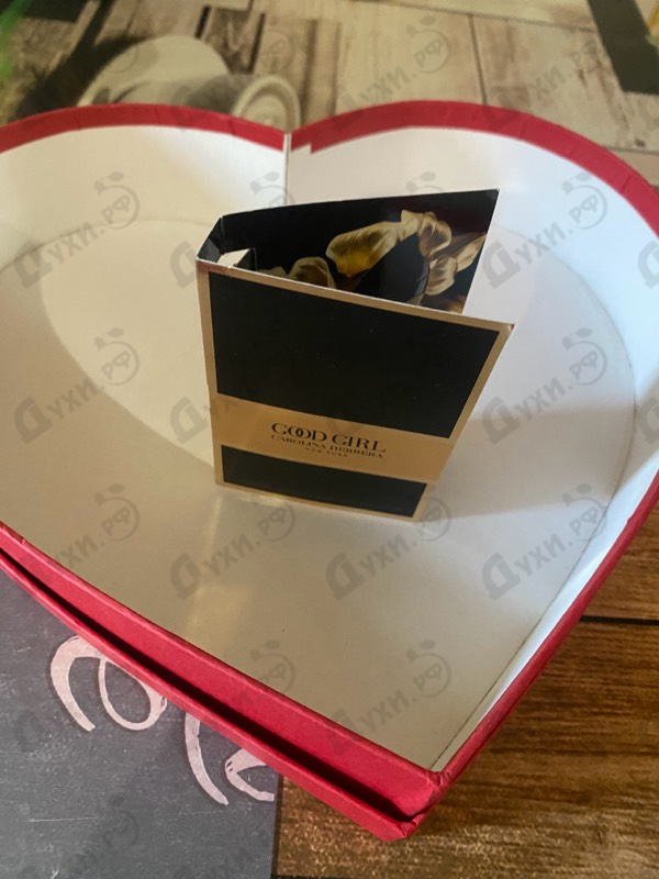 Парфюмерия Good Girl Supreme от Carolina Herrera