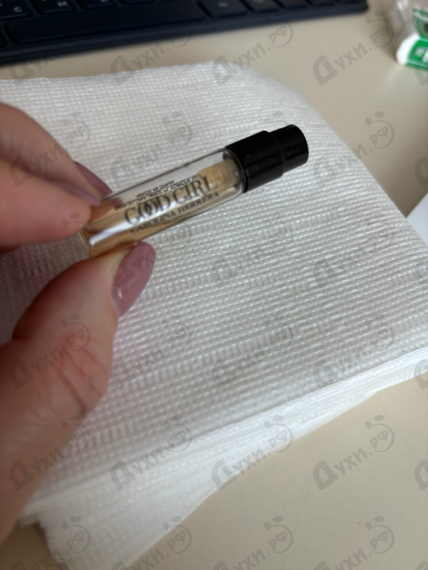 Парфюмерия Good Girl Supreme от Carolina Herrera