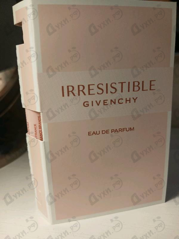 Купить Irresistible (2020) от Givenchy