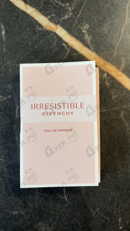 Отзыв Givenchy Irresistible (2020)