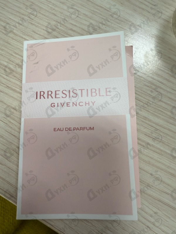 Отзыв Givenchy Irresistible (2020)