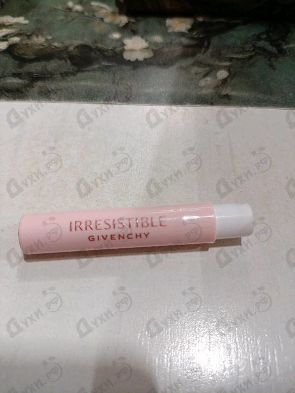 Купить Givenchy Irresistible (2020)