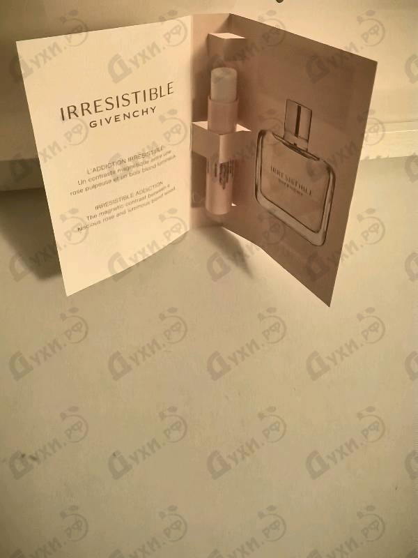 Купить Irresistible (2020) от Givenchy