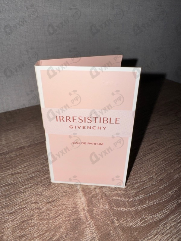 Отзыв Givenchy Irresistible (2020)