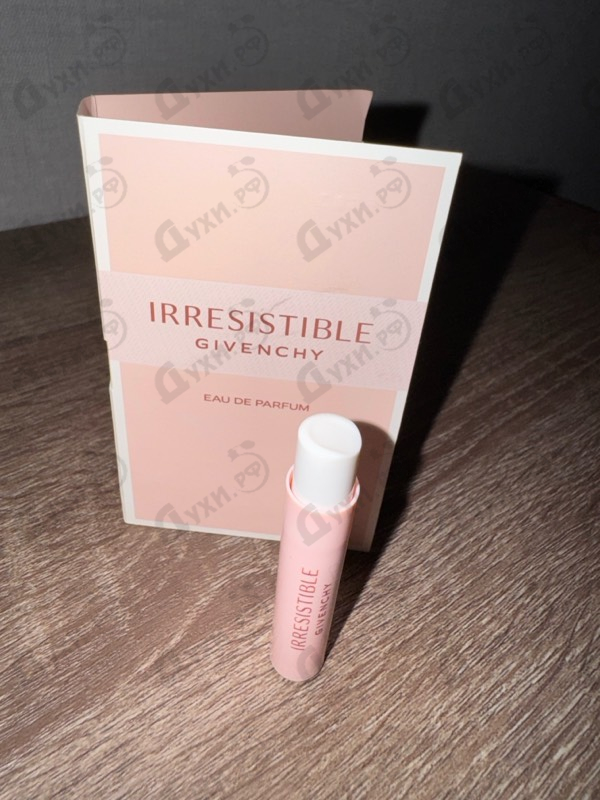 Купить Irresistible (2020) от Givenchy