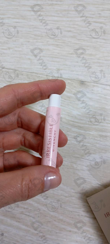 Купить Irresistible (2020) от Givenchy