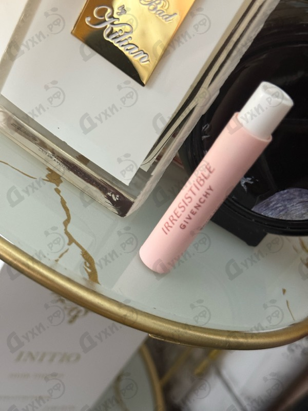 Купить Irresistible (2020) от Givenchy