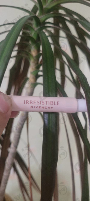 Купить Irresistible (2020) от Givenchy