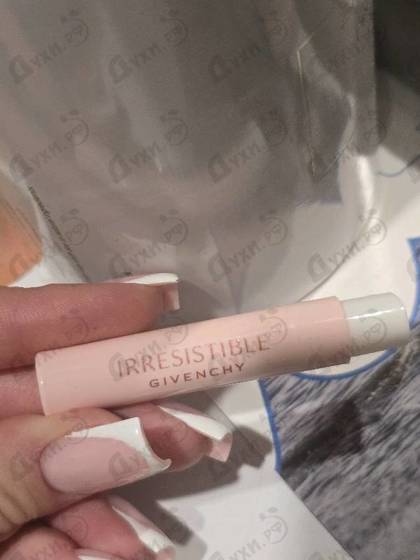 Духи Irresistible (2020) от Givenchy