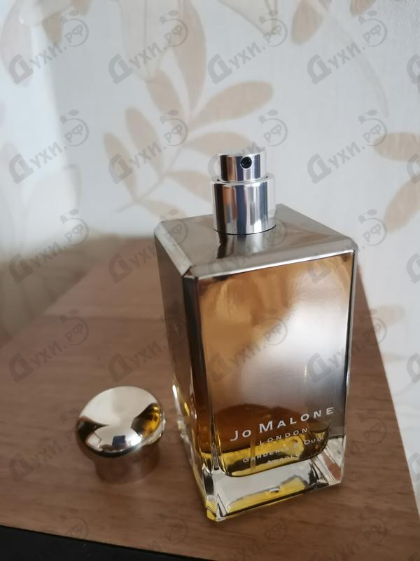 Парфюмерия Jo Malone Gardenia & Oud Absolu