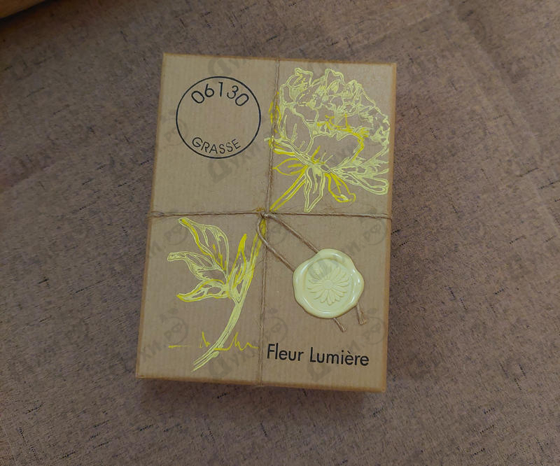 Духи Fleur Lumiere от Micallef