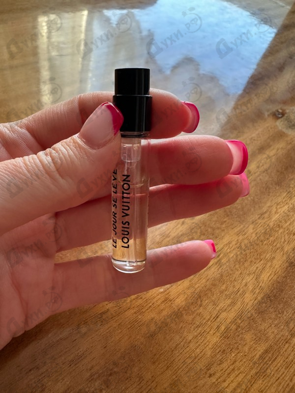 Парфюмерия Louis Vuitton Le Jour Se Leve