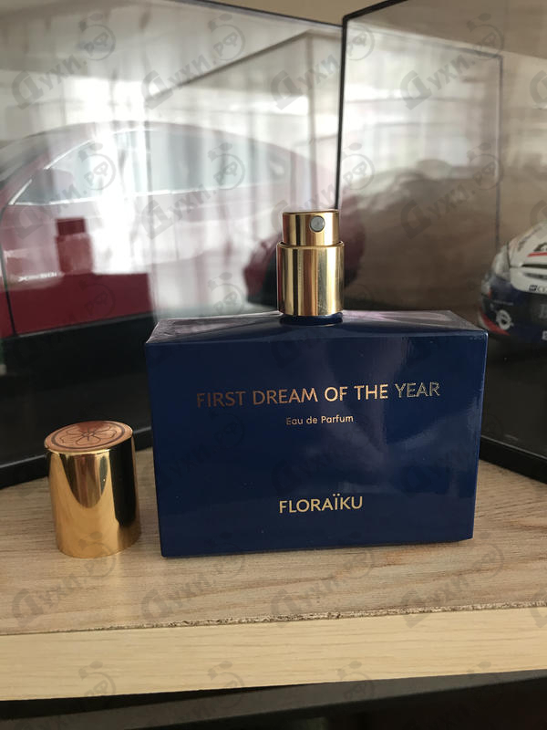 Парфюмерия First Dream Of The Year от Floraiku