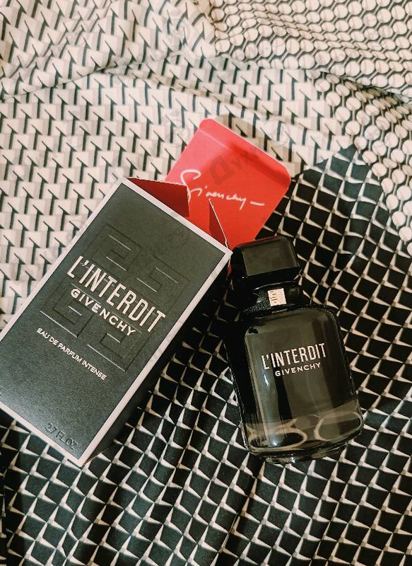 Духи L'Interdit Eau De Parfum Intense от Givenchy