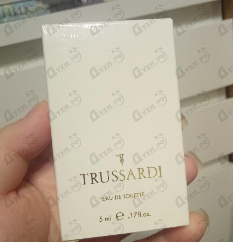 Парфюмерия Donna 1994 от Trussardi