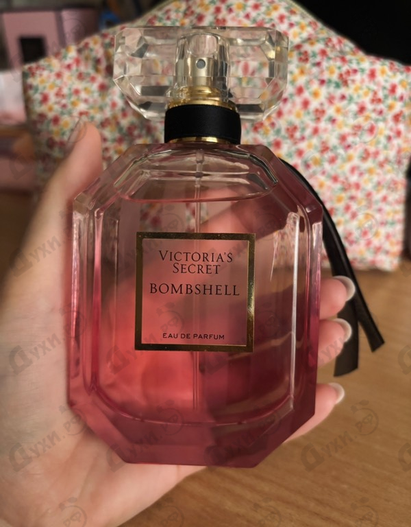 Парфюмерия Bombshell Eau de Parfum (2016) от Victoria's Secret