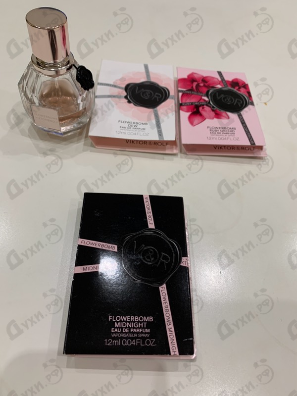 Купить Flowerbomb Midnight от Viktor & Rolf