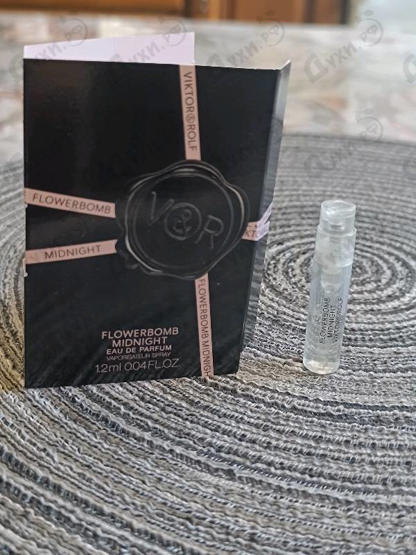 Духи Flowerbomb Midnight от Viktor & Rolf
