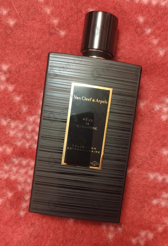 Духи Van Cleef & Arpels Reve De Cashmere Парфюмерия Reve De Cashmere от Van Cleef & Arpels