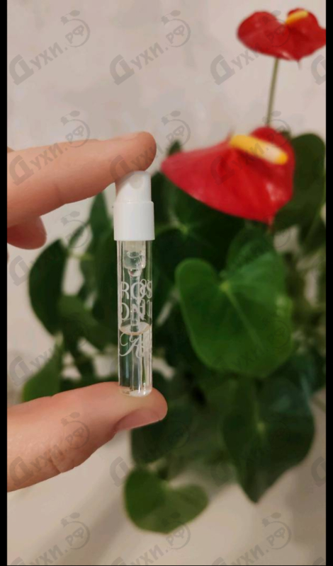 Духи Roses On Ice от Kilian