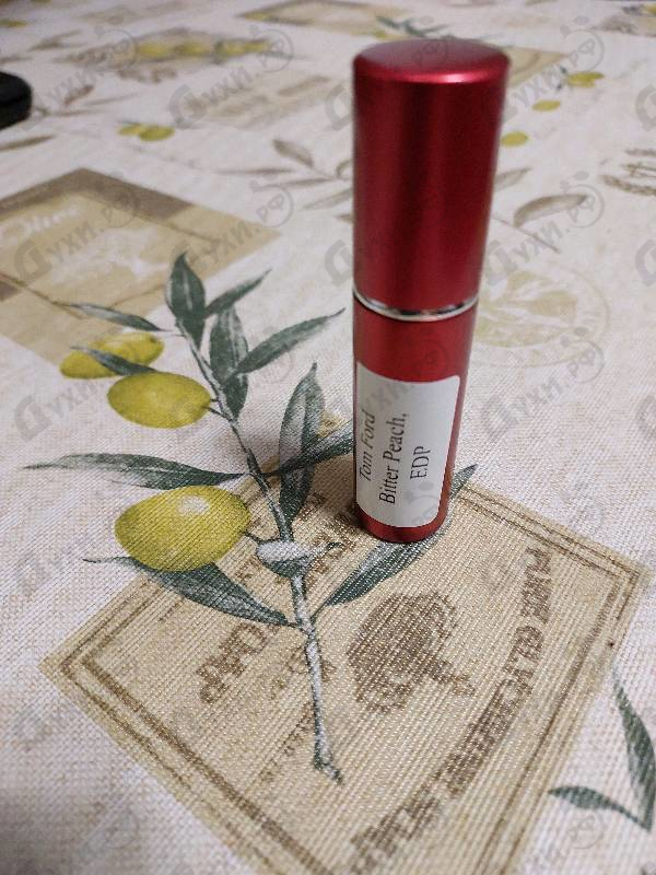 Парфюмерия Bitter Peach от Tom Ford