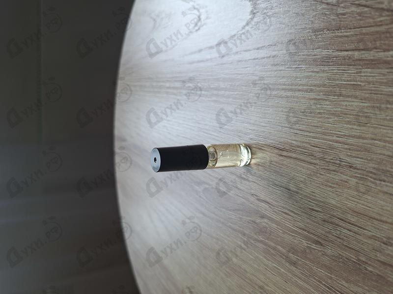 Парфюмерия Bitter Peach от Tom Ford