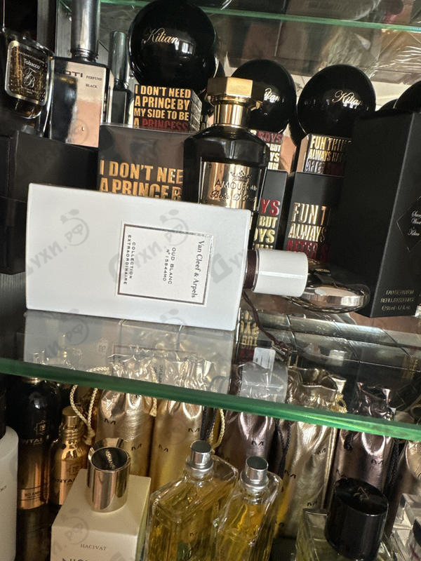 Отзыв Van Cleef & Arpels Oud Blanc Купить Oud Blanc от Van Cleef & Arpels