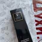 Духи V от Robert Piguet