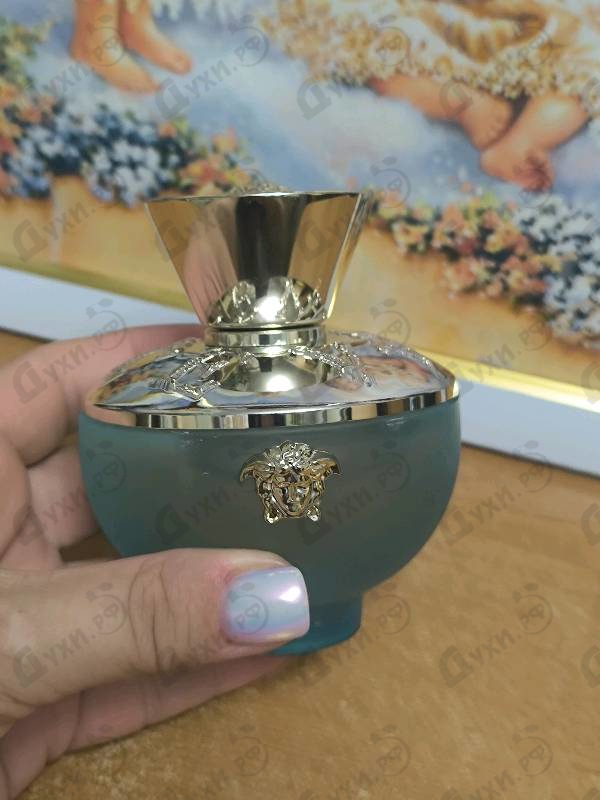 Парфюмерия Dylan Turquoise от Versace