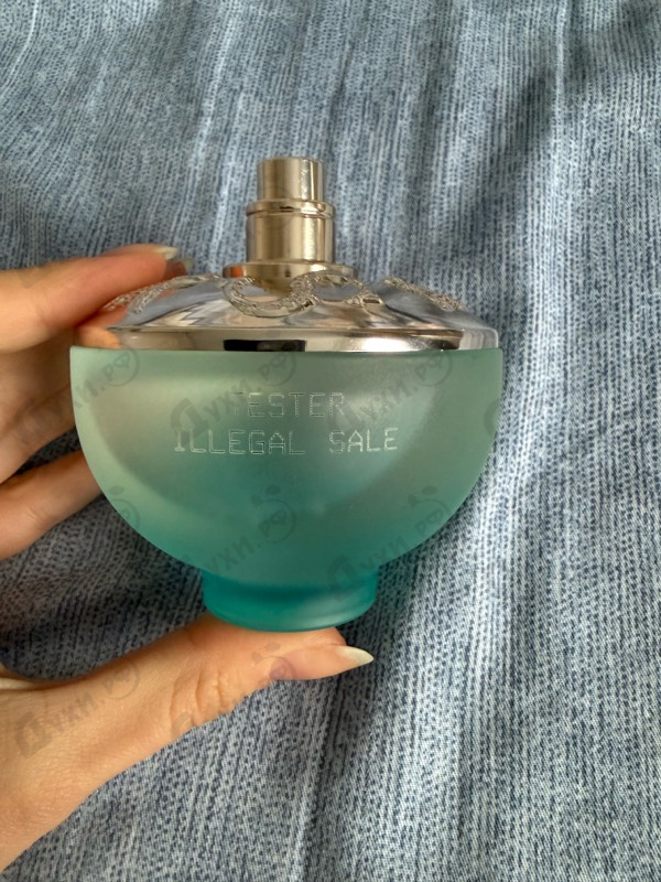 Парфюмерия Dylan Turquoise от Versace