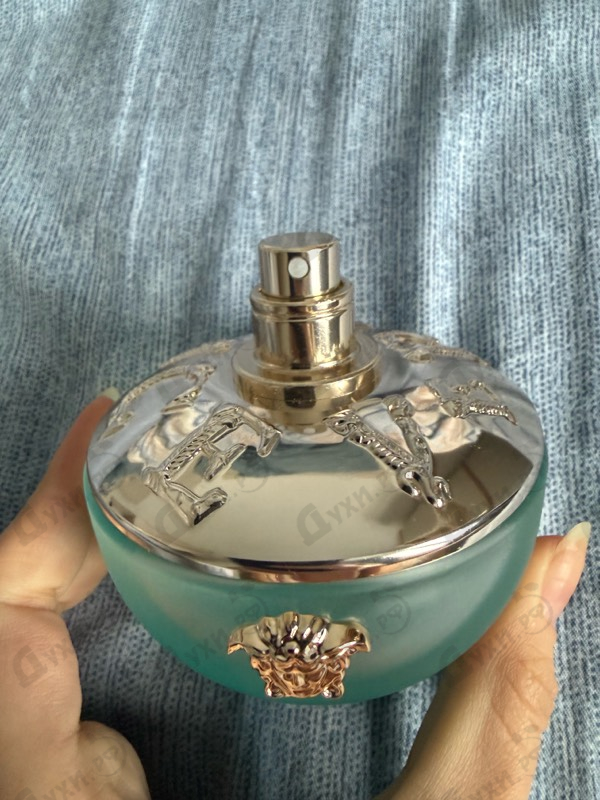 Парфюмерия Dylan Turquoise от Versace