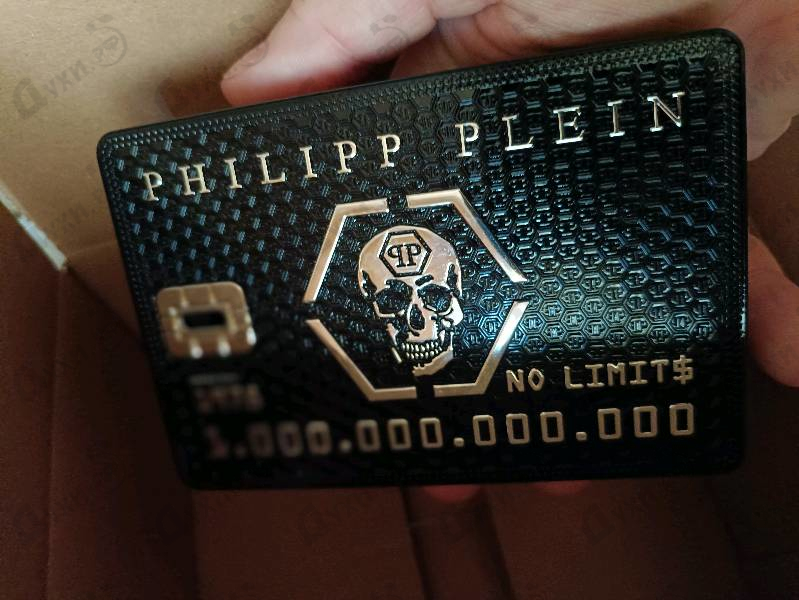 Парфюмерия No Limits от Philipp Plein