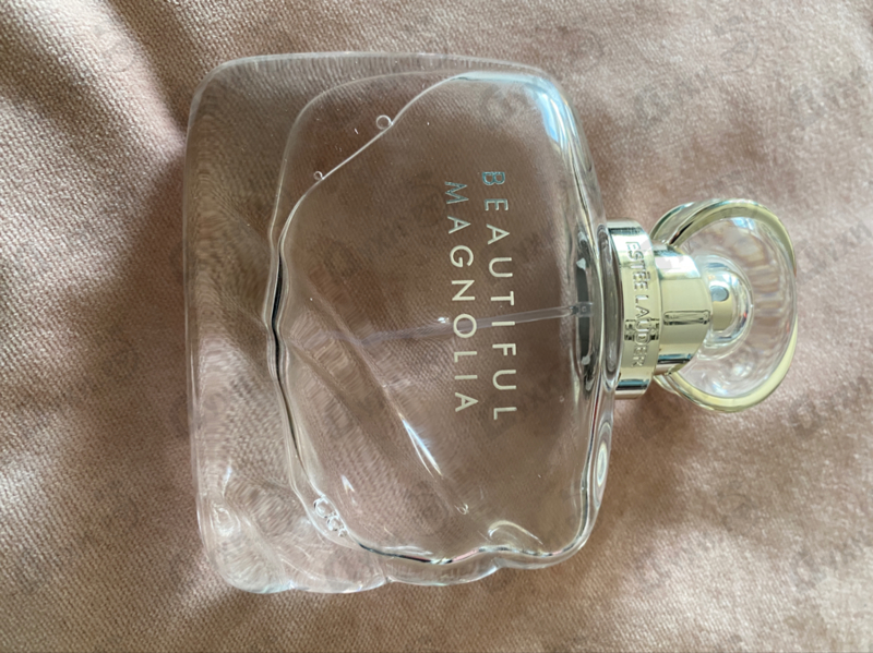 Духи Estee Lauder Beautiful Magnolia Парфюмерия Beautiful Magnolia от Estee Lauder