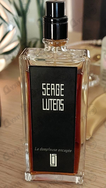 Парфюмерия La Dompteuse Encagee от Serge Lutens