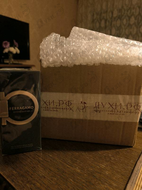 Отзыв Salvatore Ferragamo Ferragamo Intense Leather