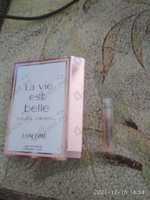 Парфюмерия La Vie Est Belle Soleil Cristal от Lancome