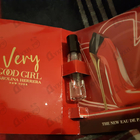 Парфюм Carolina Herrera Very Good Girl