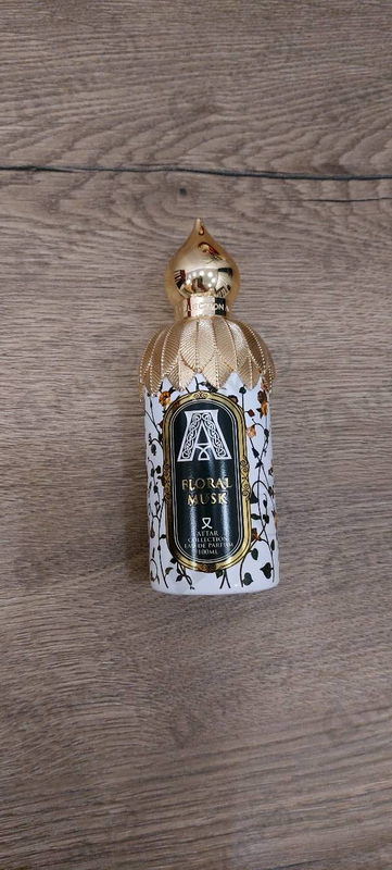 Духи Floral Musk от Attar Collection