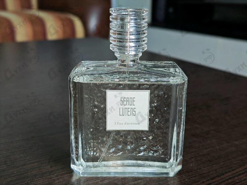 Парфюмерия Serge Lutens L'Eau D'Armoise
