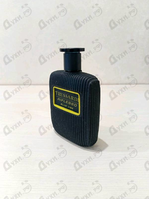 Парфюмерия Riflesso Blue Vibe от Trussardi