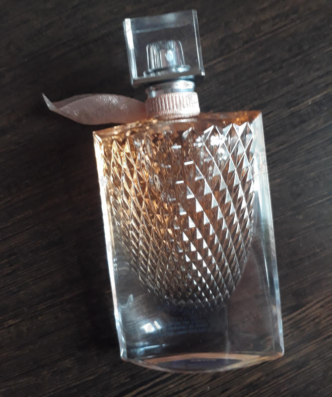 Парфюмерия La Vie est Belle L'Eclat L'Eau de Toilette от Lancome