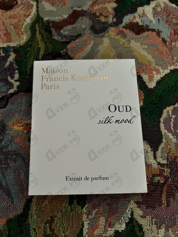 Парфюмерия Oud Silk Mood Extrait De Parfum от Maison Francis Kurkdjian