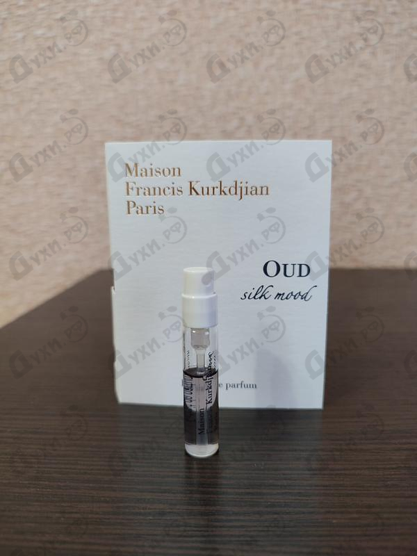 Духи Oud Silk Mood Extrait De Parfum от Maison Francis Kurkdjian