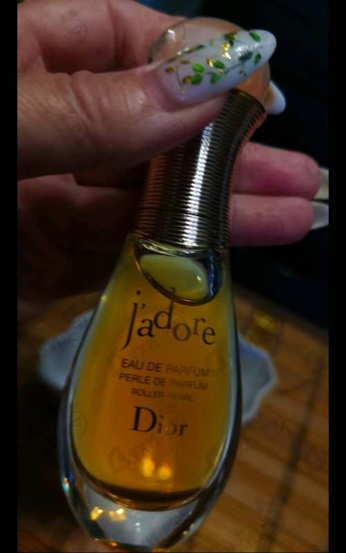 Купить J'Adore Roller Pearl от Christian Dior